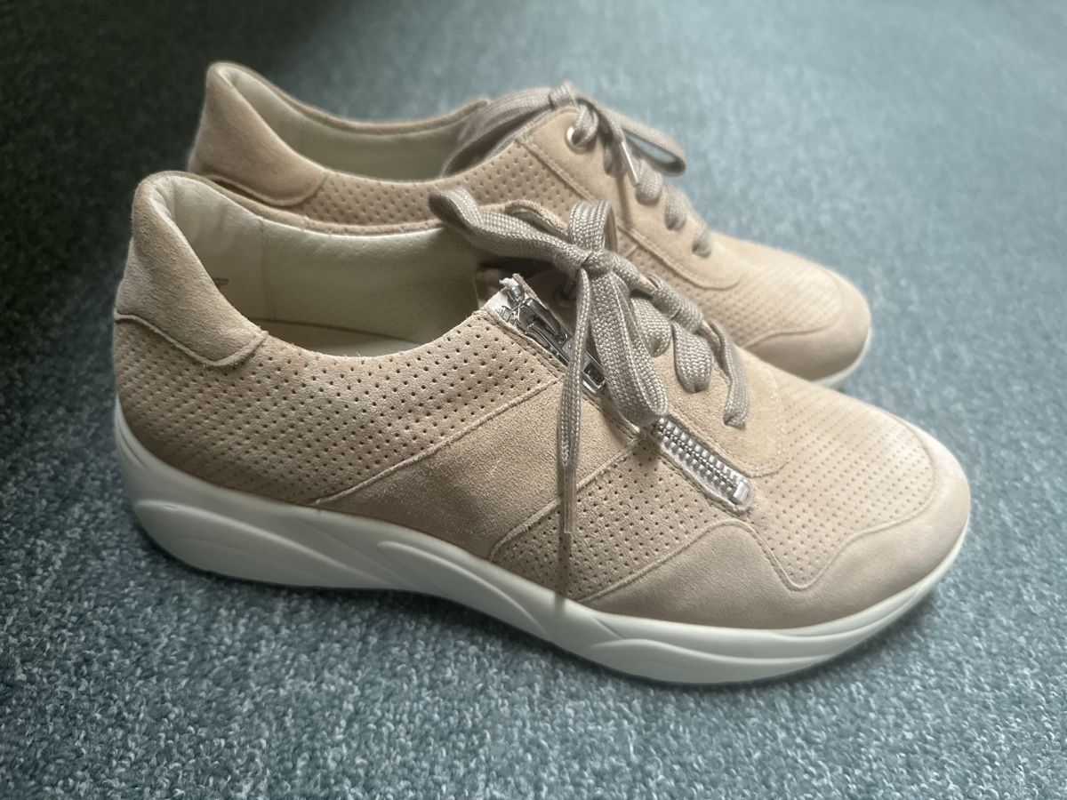 Scarpe da donna: Neuer Damenschuh Solidus Gr 39.5 – Nuovo e nell'imballaggio originale da Baltschieder venduto da YmroBe 1