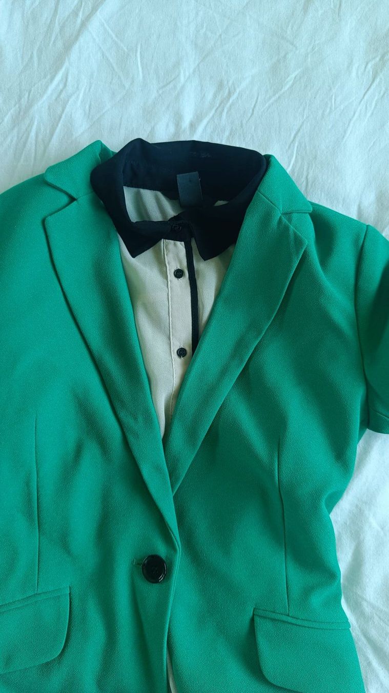 Bershka Giacche: Fited Green Blazer – Usato da Rotkreuz venduto da Prelovedswitzerland 5
