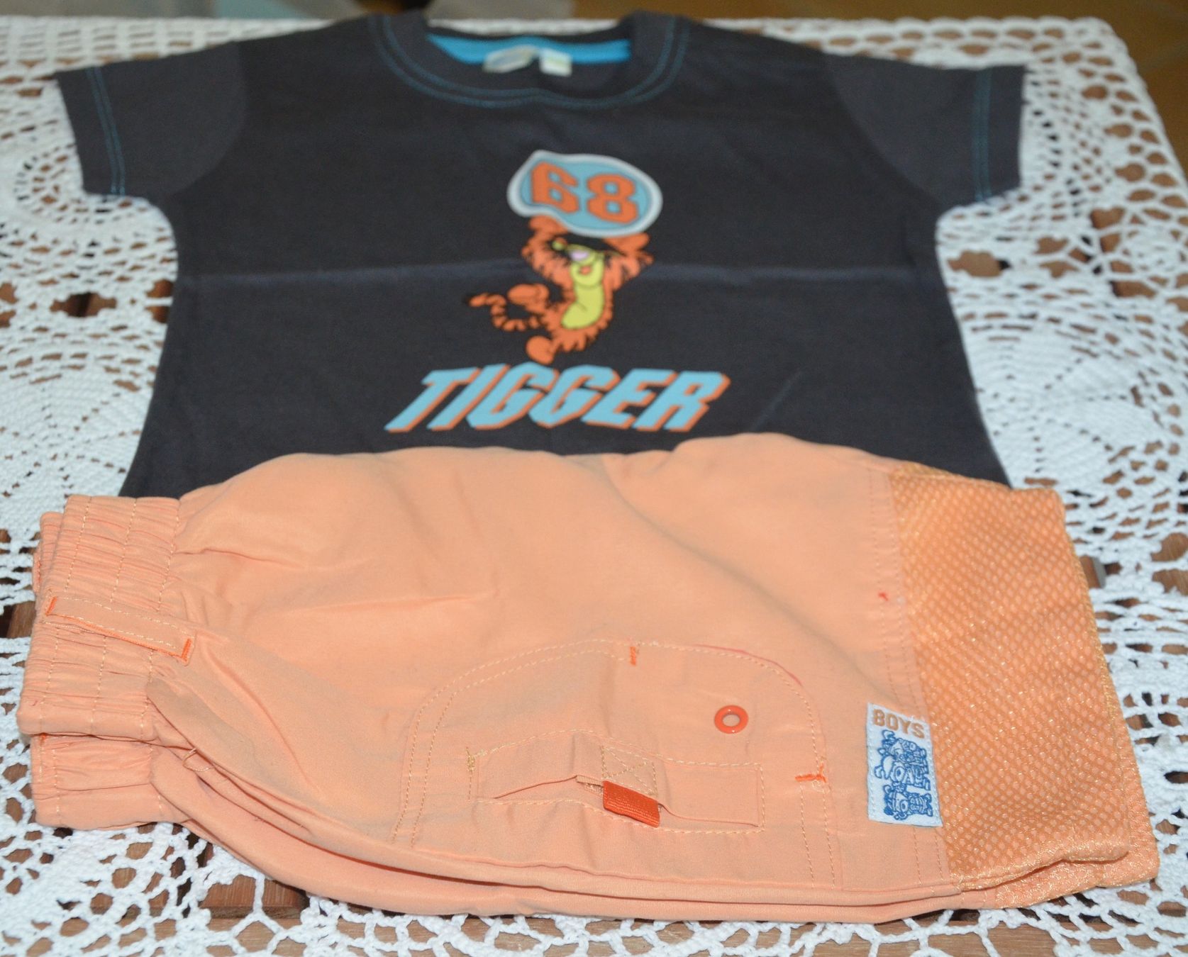 Lotti & Set di vestiti: TAILLE 62-68 – Usato da Chiasso venduto da Dolly015