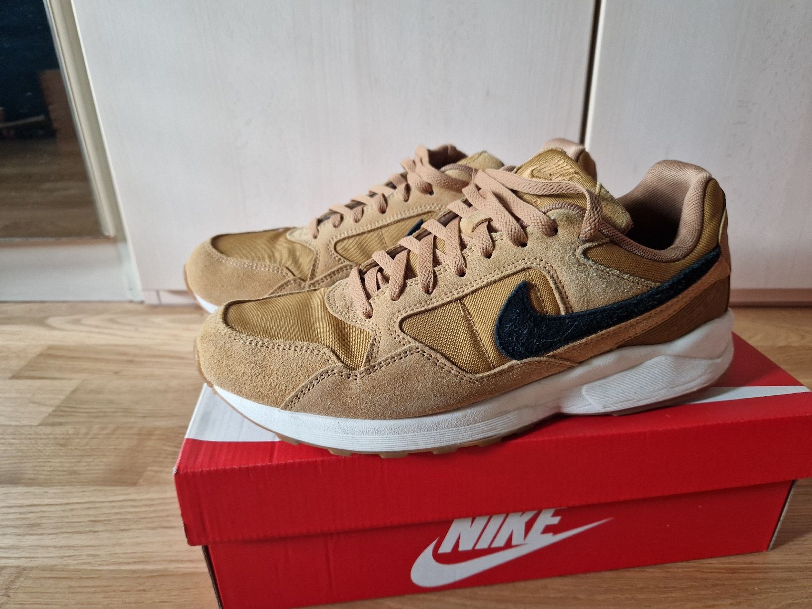 Nike Scarpe da uomo: Nike Air Pegasus 92 Lite 43 – Usato da Münchenbuchsee venduto da Ludo_Braenz