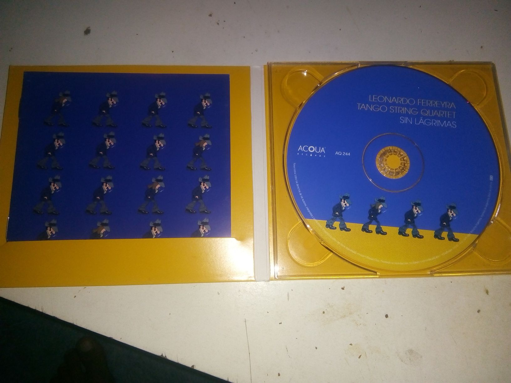 CDs: Leonardo Ferreyra: Tango String Quartet - Sin Lágrimas ©2009 – Gebraucht aus St.Gallen von elk2023 1