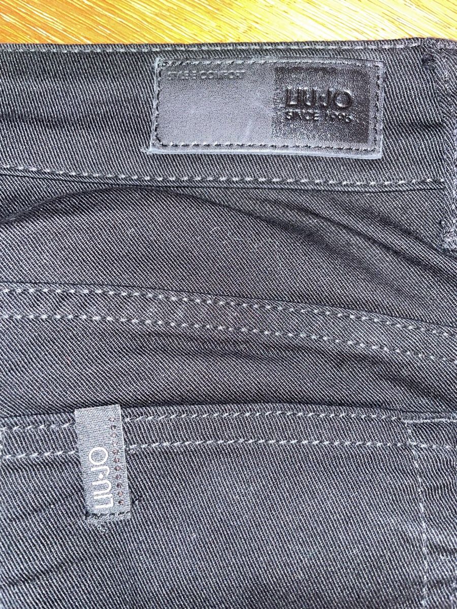 Liu Jo Jeans: Liu Jo Jeans – Usato da Ennetbürgen venduto da scriccolo 5