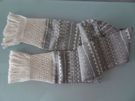 Schal, Stola, NEU, 140cm lang, 48cm breit,  écru jacquard