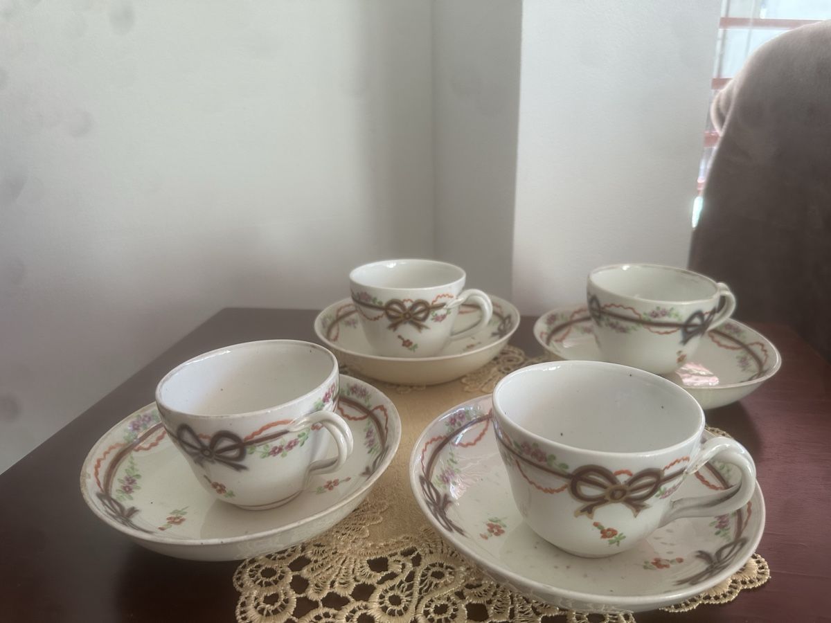 Tasses: Biedermeier Wien Antike Tassen – D'occasion à Herbriggen par Sehrazade