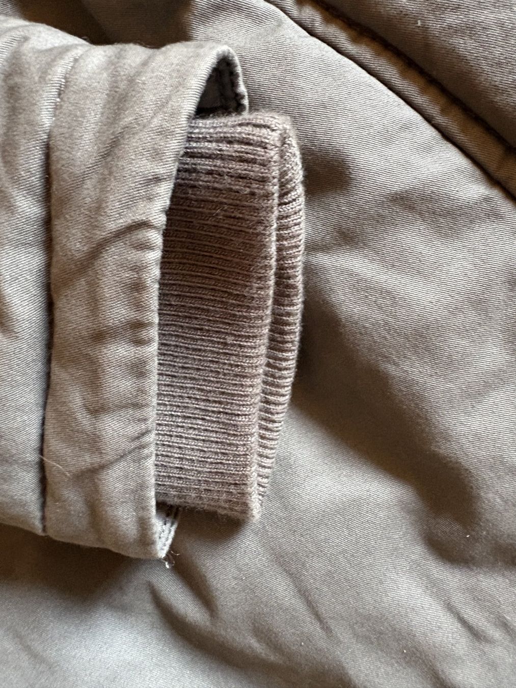 Jacken: Parka mit Kapuze Grösse 36/38! – Gebraucht aus Neukirch-Egnach von Phion 5