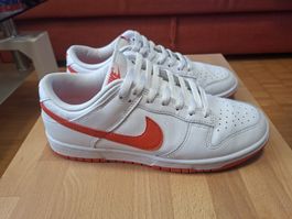 Nike Dunk Low Retro White / Picante Red – Grösse 40,5