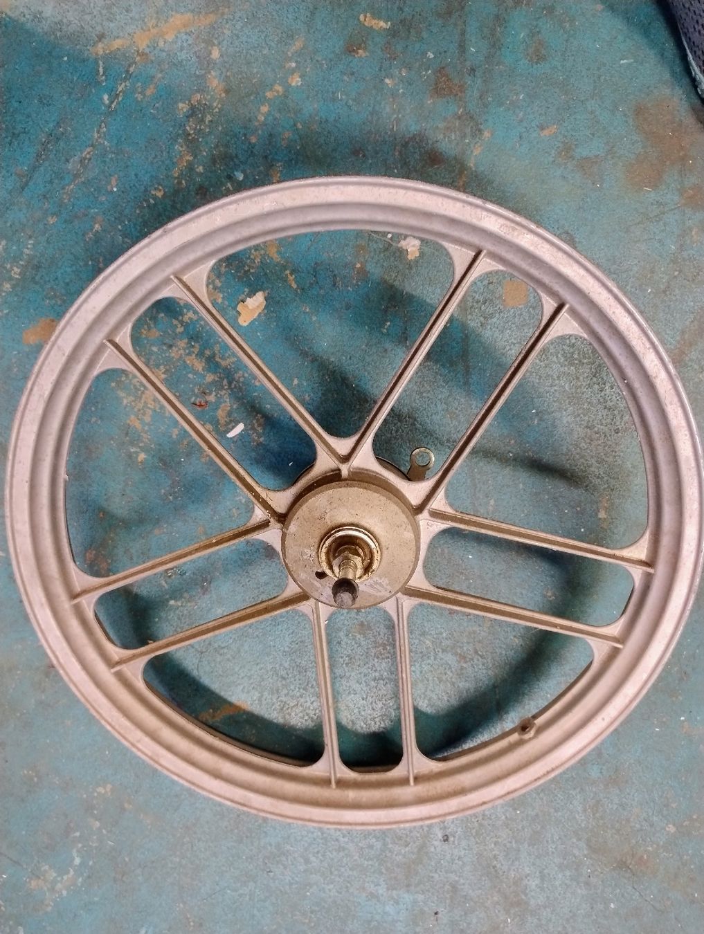 Ciclomotori: Piaggio Felge 17Zoll – Nuovo (secondo la descrizione) da Däniken SO venduto da sumsumbmw 2