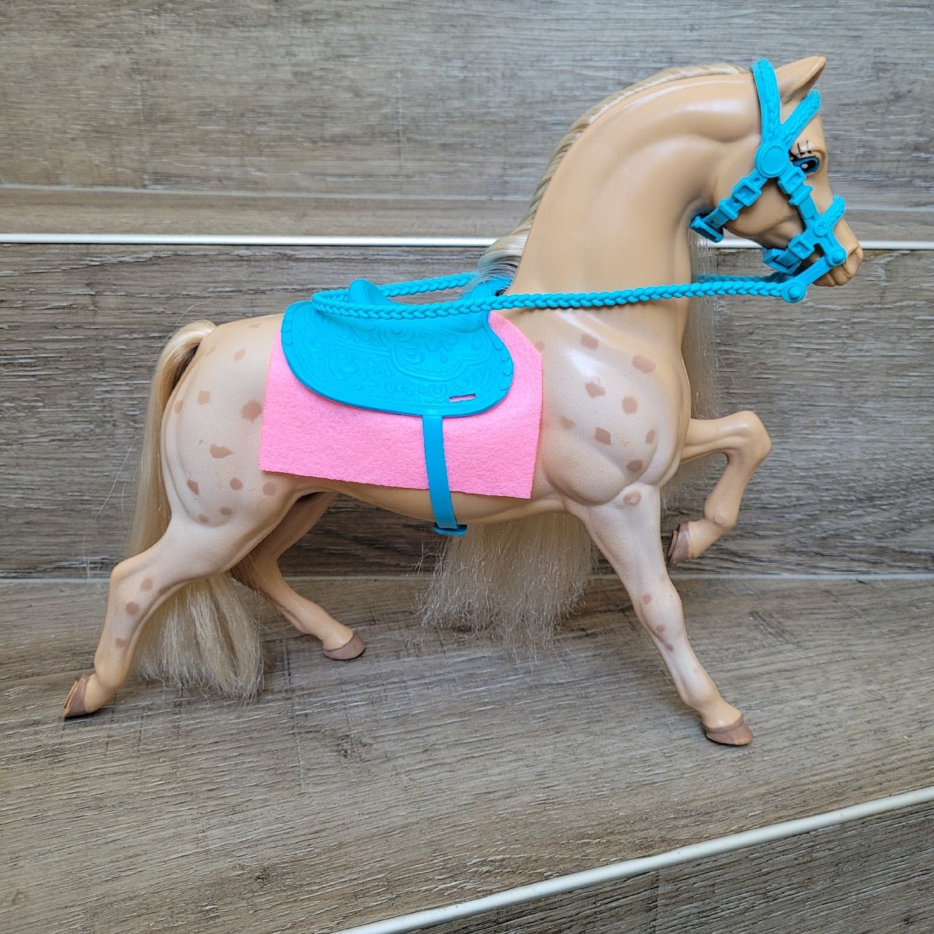 Giocattoli: Barbie Pferd Rose of Texas – Usato da Niederbuchsiten venduto da klengyel 4