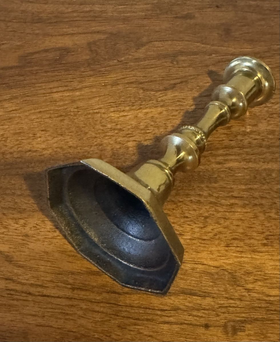 Portacandele: Vintage Kerzenständer aus Messing  – Usato da Balsthal venduto da Narulya 2