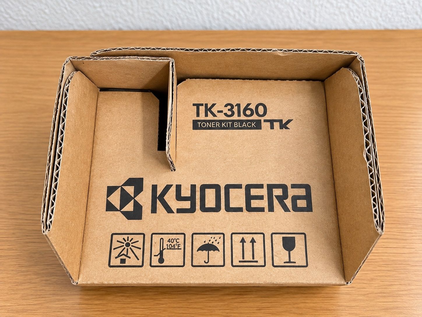 Kyocera Cartucce per stampanti & toner: Kyocera TK-3160 schwarze Toner – Nuovo e nell'imballaggio originale da Lausen venduto da Albprint 1