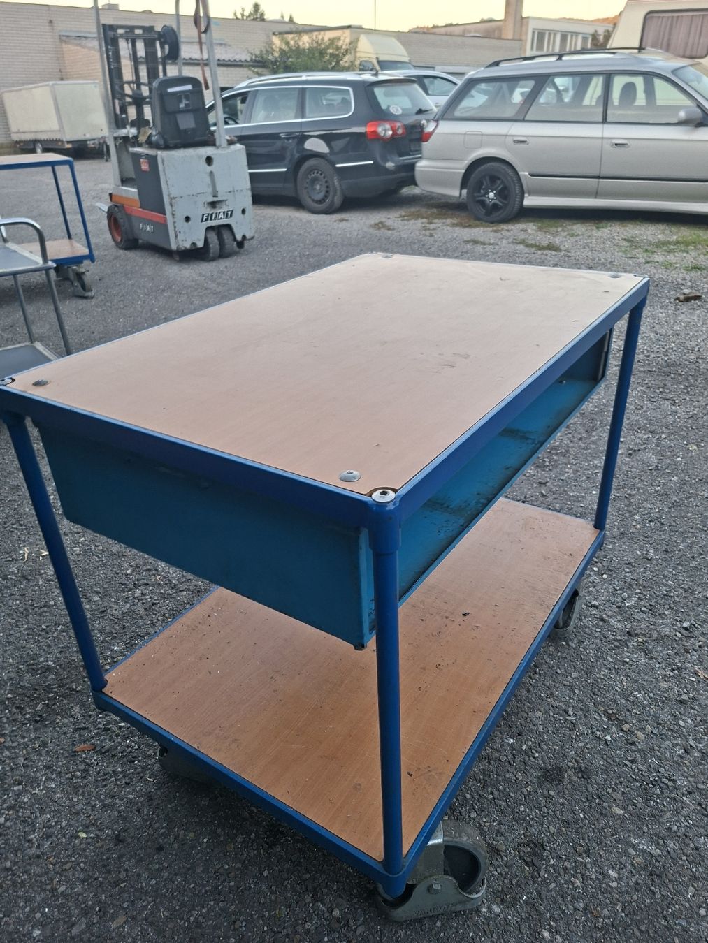 Lista Alle Werkzeuge: Werkstattwagen – Gebraucht aus Bichelsee von hg_power