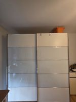 Schiebetürenschrank OHNE Inhalt neuwertig