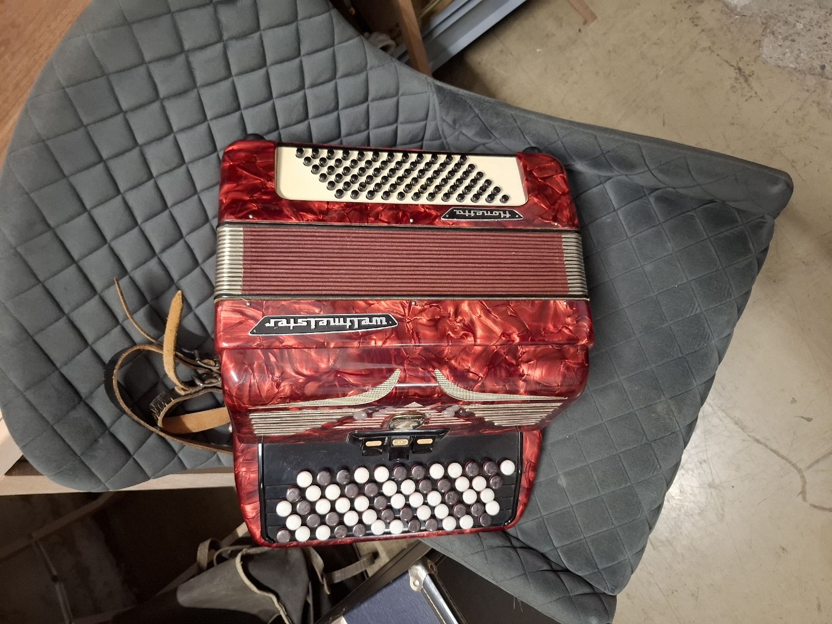 Musikinstrumente: chromatique accordéon – Gebraucht aus Villeneuve von BibiVintage 7