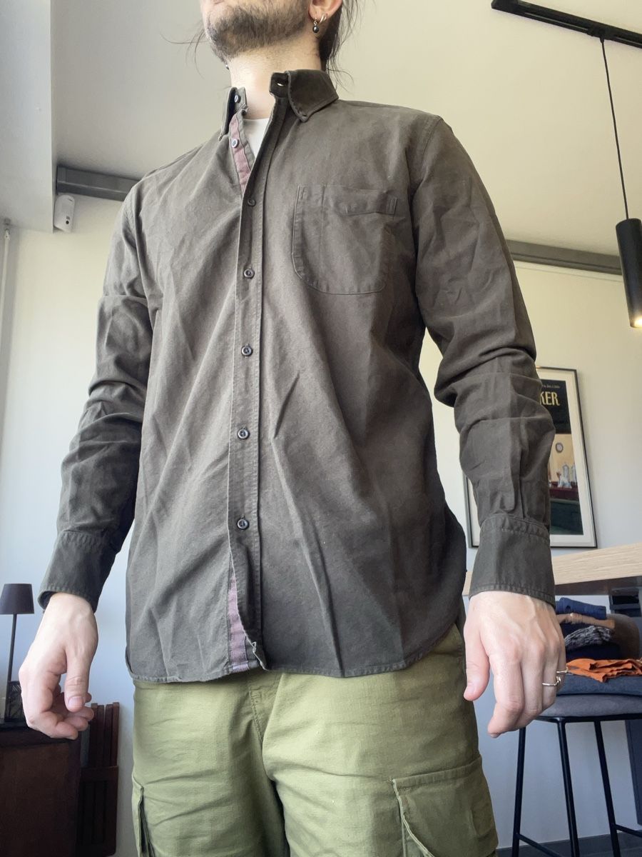 Massimo Dutti Camicie: Chemise Massimo Dutti kaki taille M – Usato da Confignon venduto da MattWen 1