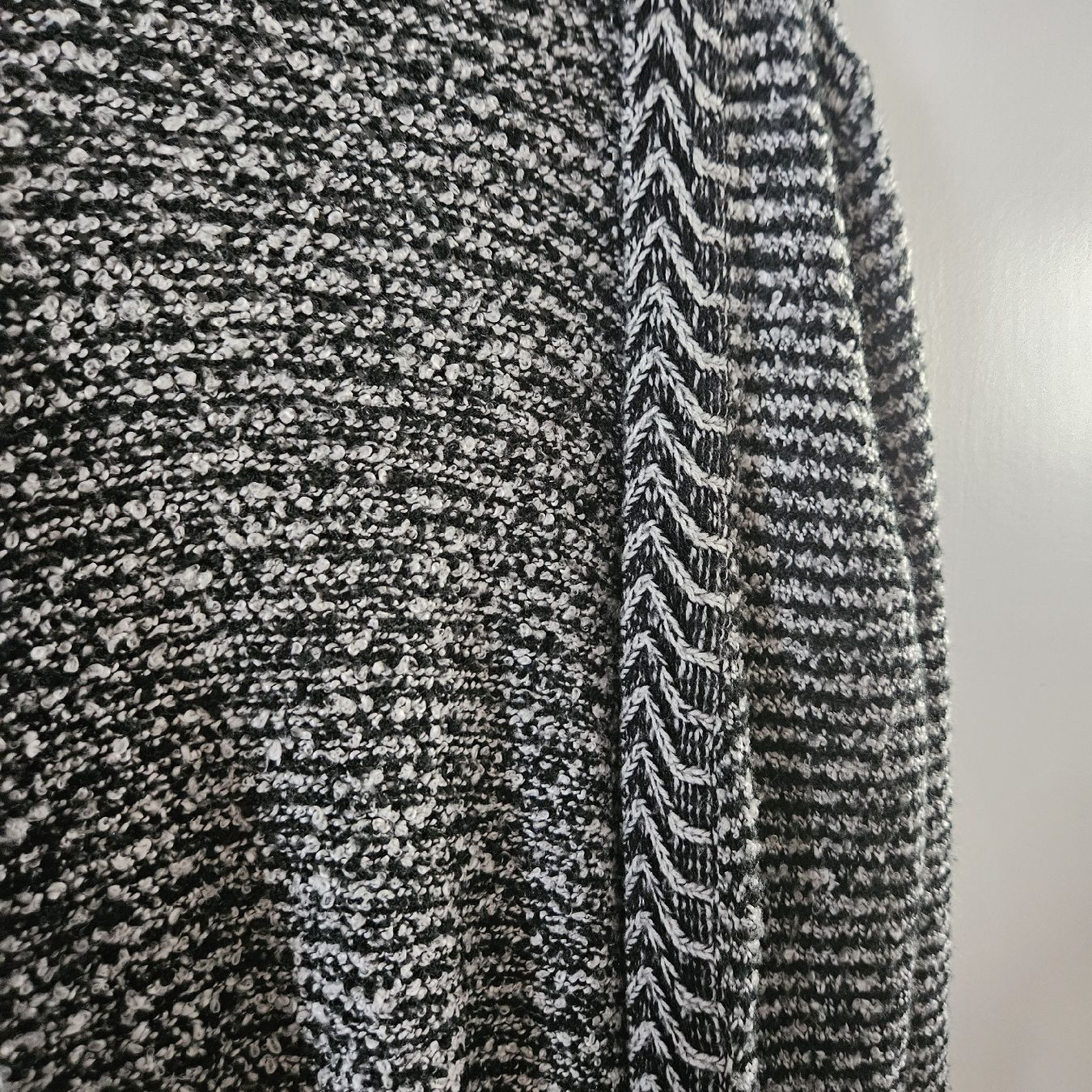 Giacche: Lange Strickjacke – Usato da Bern venduto da naaa000xci 1