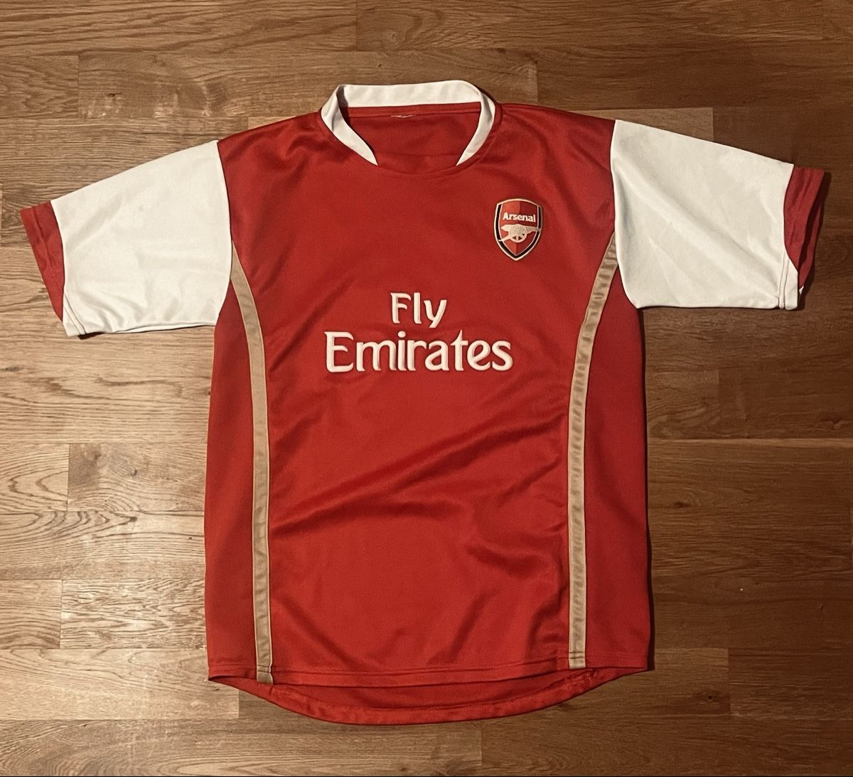 Leibchen & Hosen: Henry 14 Trikot Arsenal  – Gebraucht aus Himmelried von Lucas1212 1