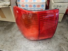 Audi Schlussleuchte 8A0945095E