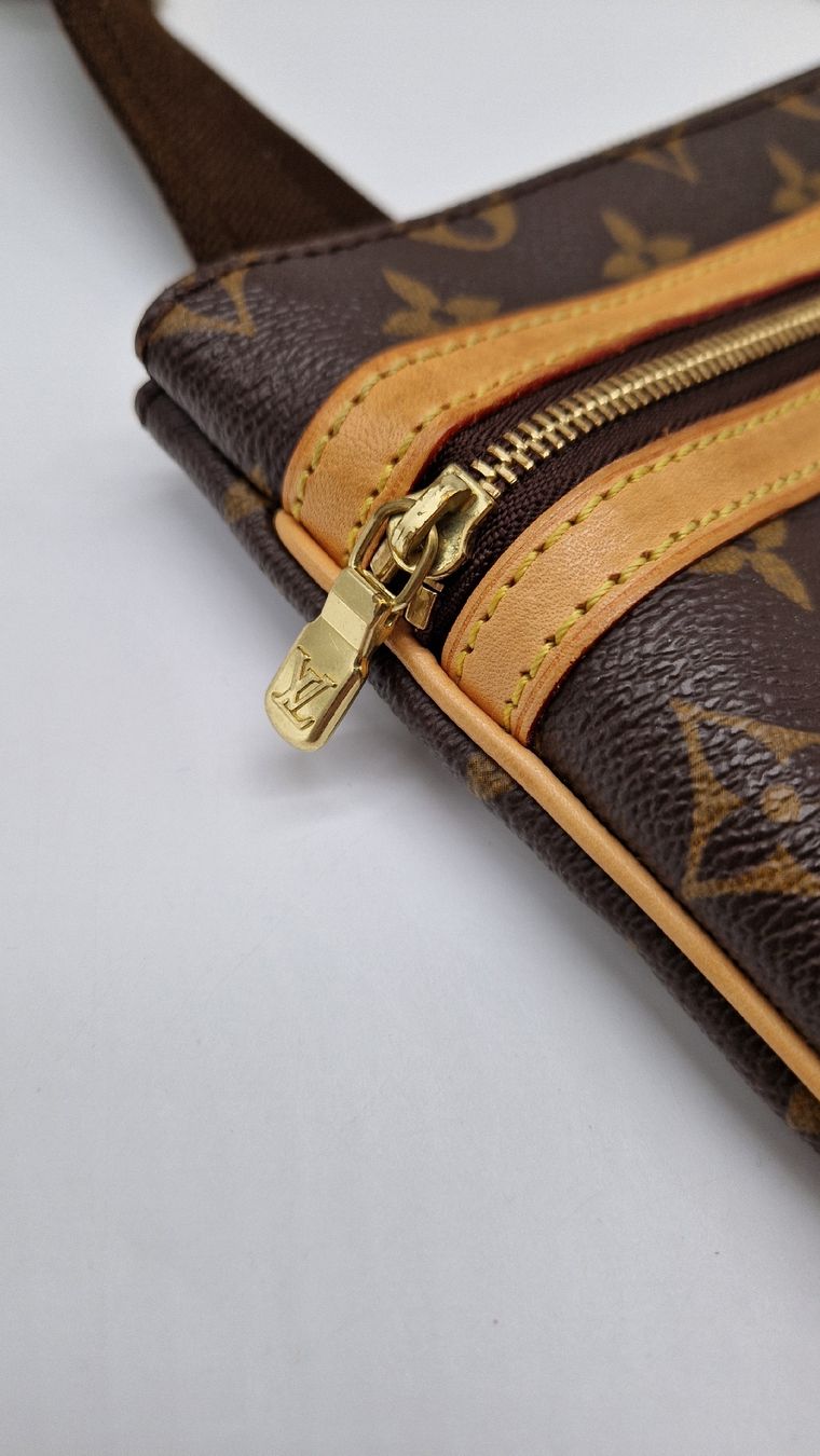 Louis Vuitton Borse: Autentica tracolla Louis Vuitton  – Usato da Corteglia venduto da ila_kz6b 1