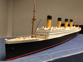 Titanic Schiffsmodell, Sammlerstück, Top Zustand!1:1250