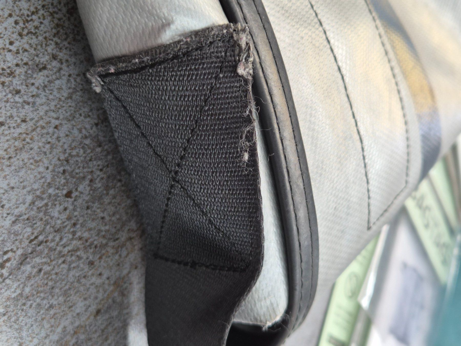 Freitag Borse: Freitag Tasche Dexter grau / silber – Usato da Dietikon venduto da Agiraffe 5
