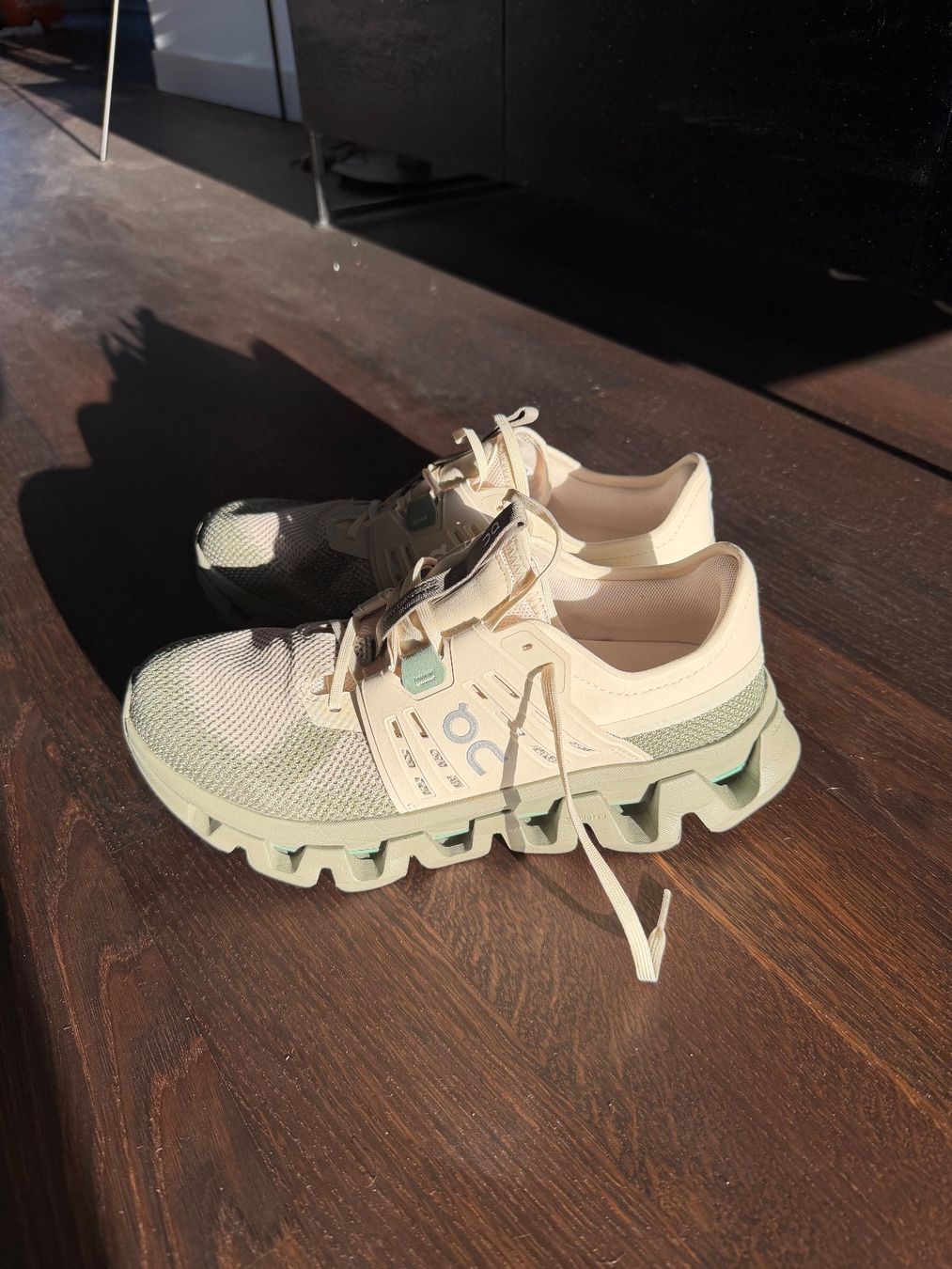 On Scarpe da uomo: On Cloudswift Amp (Grain | Olive) 44 – Usato da Basel venduto da ant_85kx 1