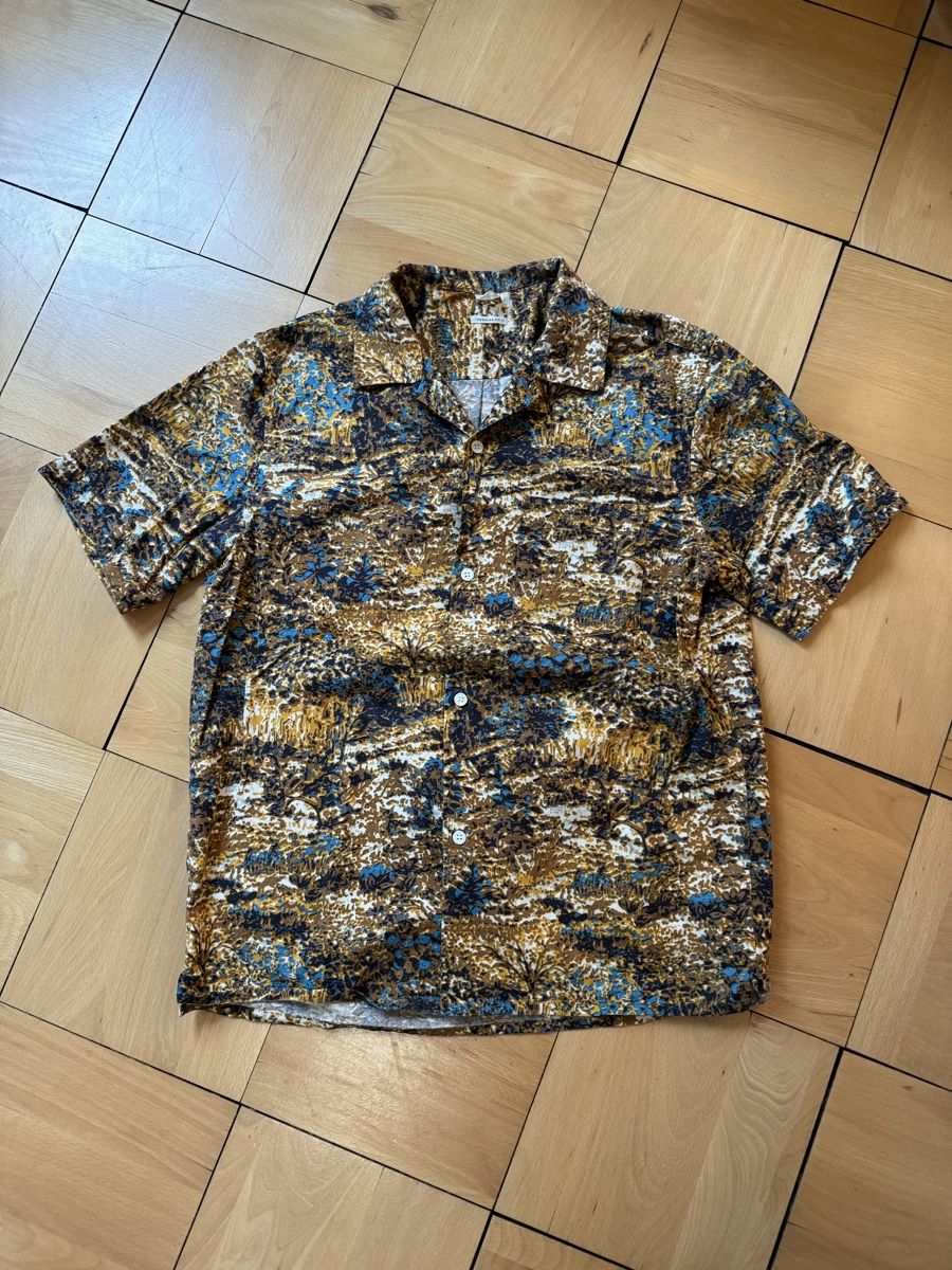 Camicie: Arket Kurzarm Shirt | 48 – Usato da Zürich venduto da interioralism