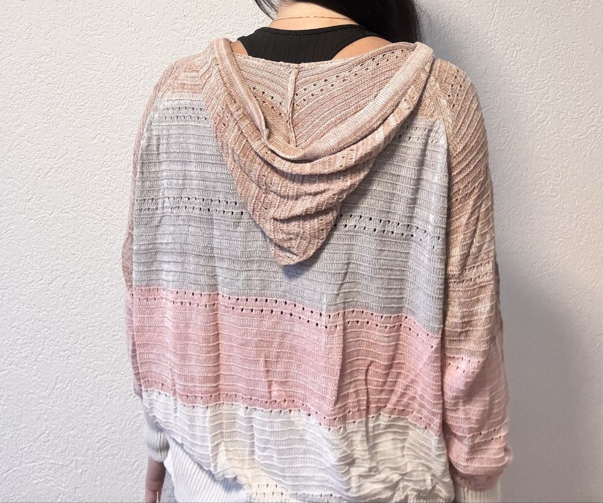 Maglioni & Felpe: Kapuzenpullover leicht Pastellfarben ab 1 Fr. – Nuovo (secondo la descrizione) da Landquart venduto da Happyhippo42 1