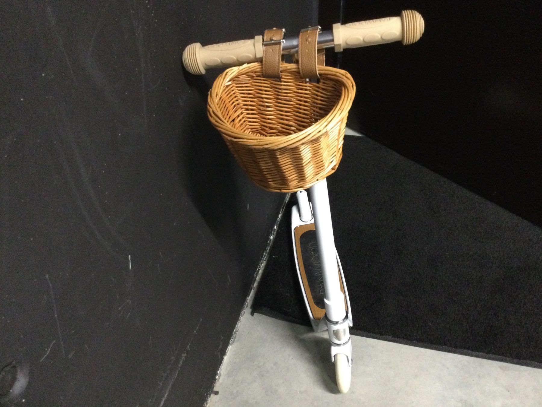 Kickboard: Banwood weiss Trottinett – Usato da Rorschacherberg venduto da msrocca 3