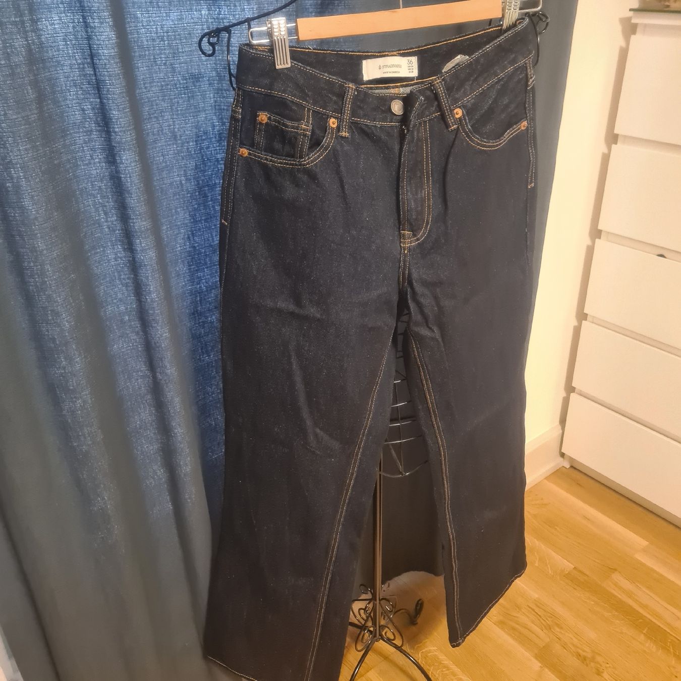 Stradivarius Jeans: jeans von stradivarius gr 36 – Nuovo (secondo la descrizione) da zürich venduto da janjaz