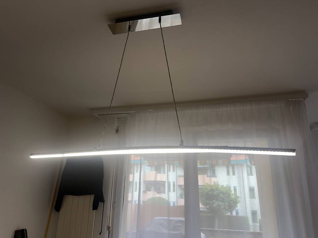 Lampade: Suspension LED extensible chrome  Lampe pour table à manger – Usato da Gland venduto da Arco2509 2