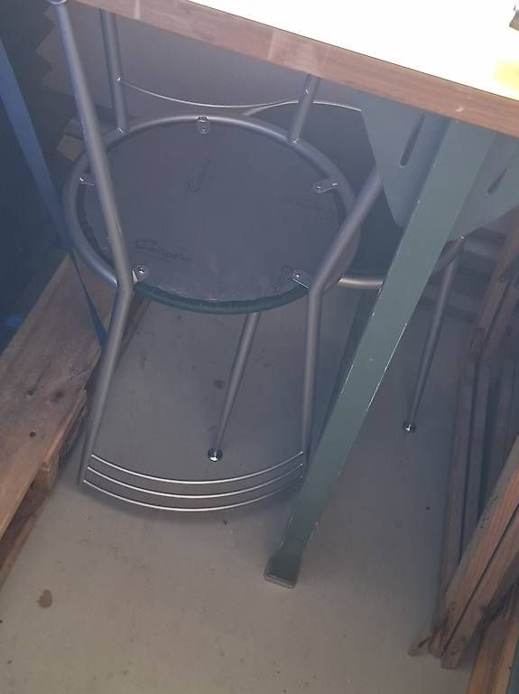 Tische: Garten Tisch – Gebraucht aus Niederglatt ZH von adr_vc9s 1