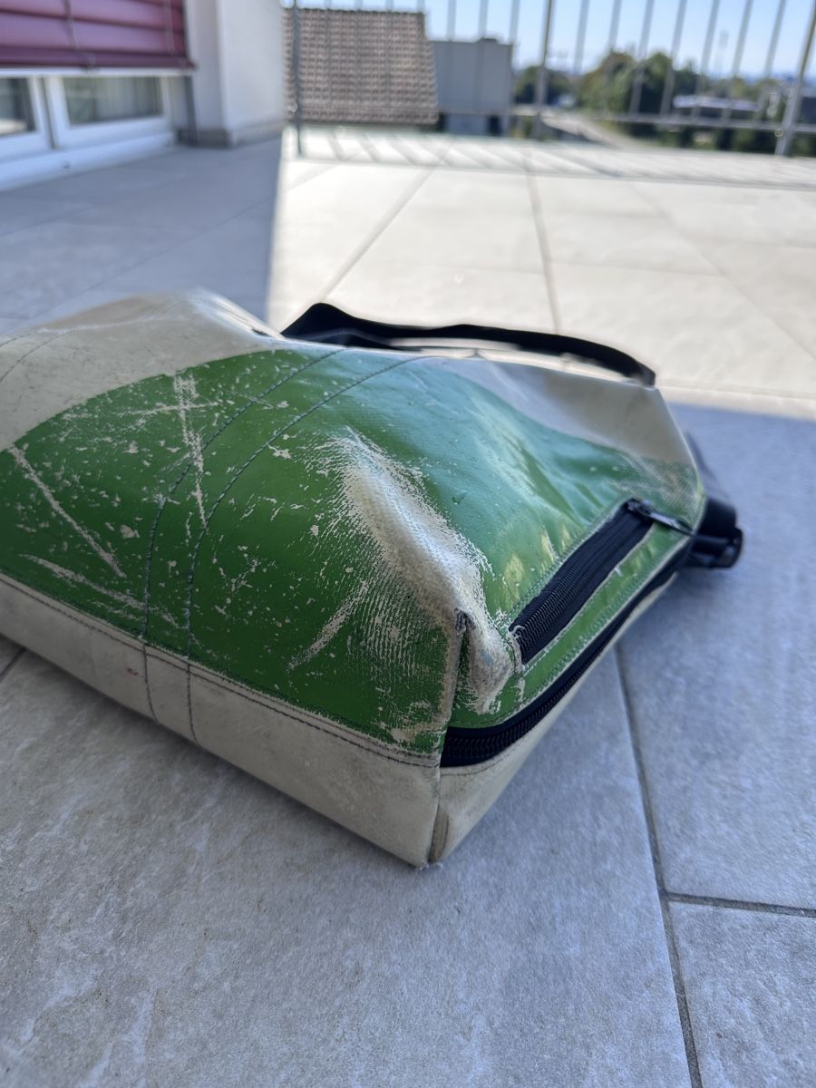 Freitag Taschen: Freitag Messenger Bag/ Laptop Bag – Gebraucht aus Oensingen von emi_hs6g 3