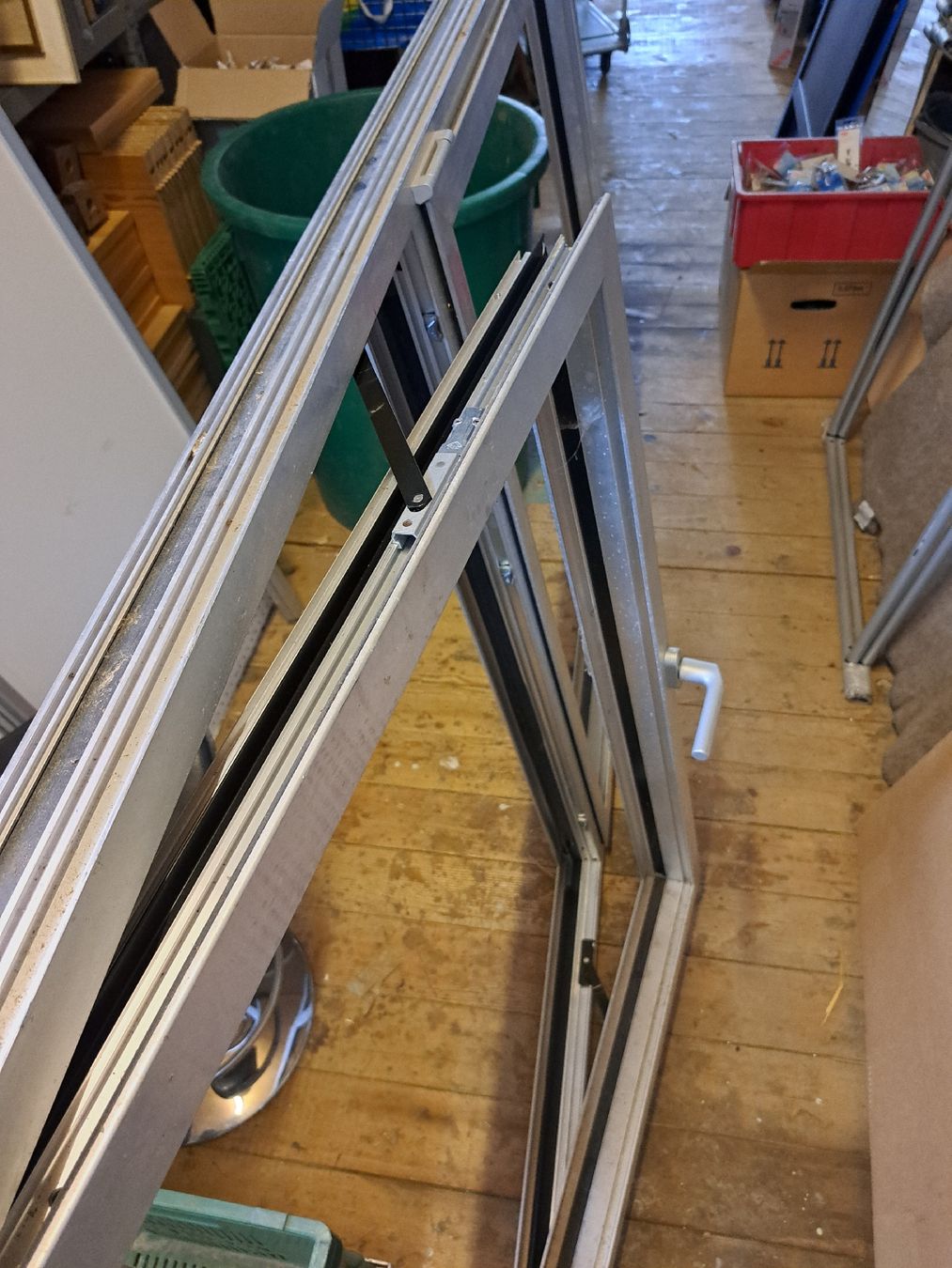 Fenster: Alu Fensterrahmen Dreh-Kipp – Gebraucht aus Grossdietwil von hufi10 5