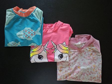 UV-shirt Gr. 104 / 110 Langarm, kurzarm
