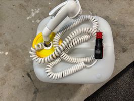 Wasserkanister mit Duschvorrichtung