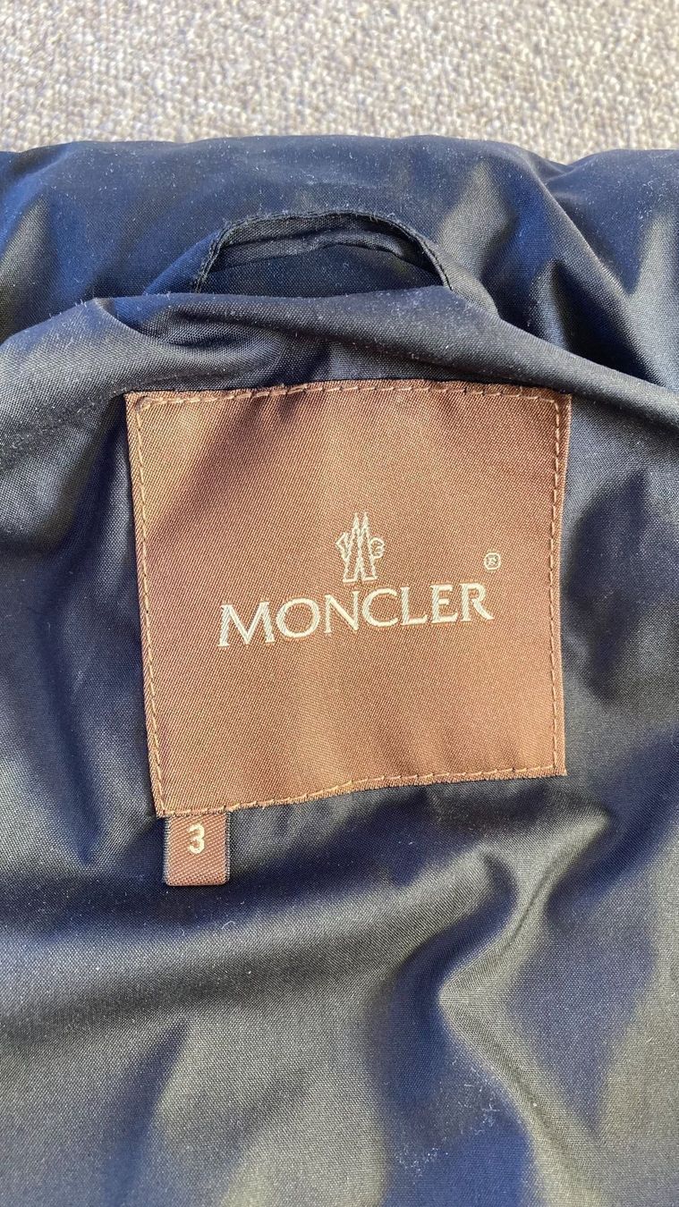 Moncler Mäntel: Moncler Herren Mantel Original – Gebraucht aus Teufen AR von Partagas69 1