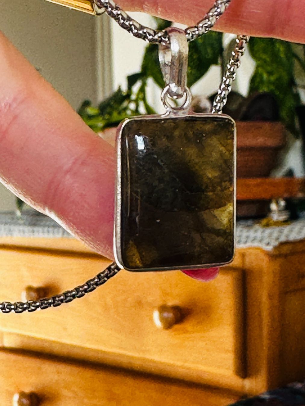 Catenine: Vintage-Labradorite Gemstone Handmade Jewelry – Nuovo e nell'imballaggio originale da Genève venduto da AGBERG 9