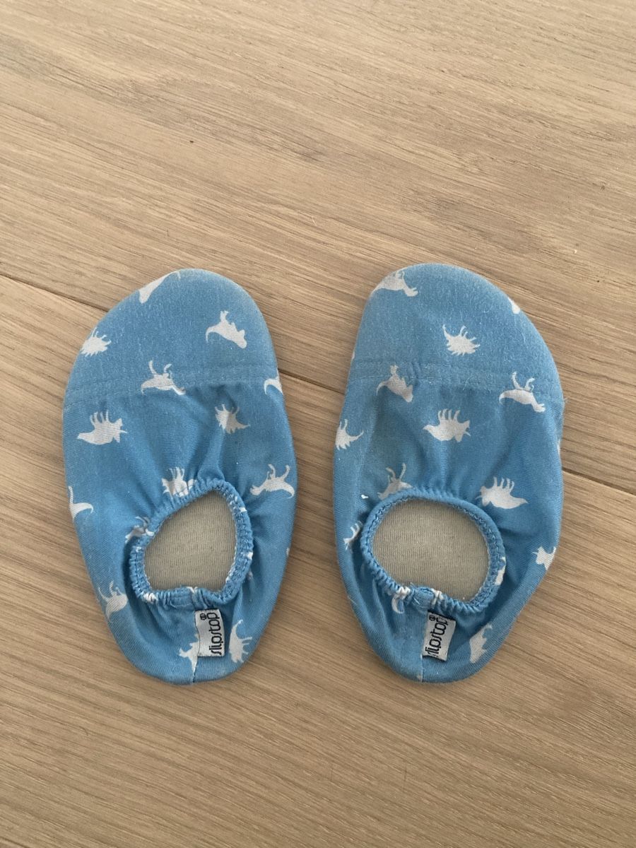 Scarpe per ragazzi: Slipstop 21-23 – Usato da Wil SG venduto da Chrissy07