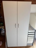 Schrank weiss mit Schubladen ausziehbar guter Zustand
