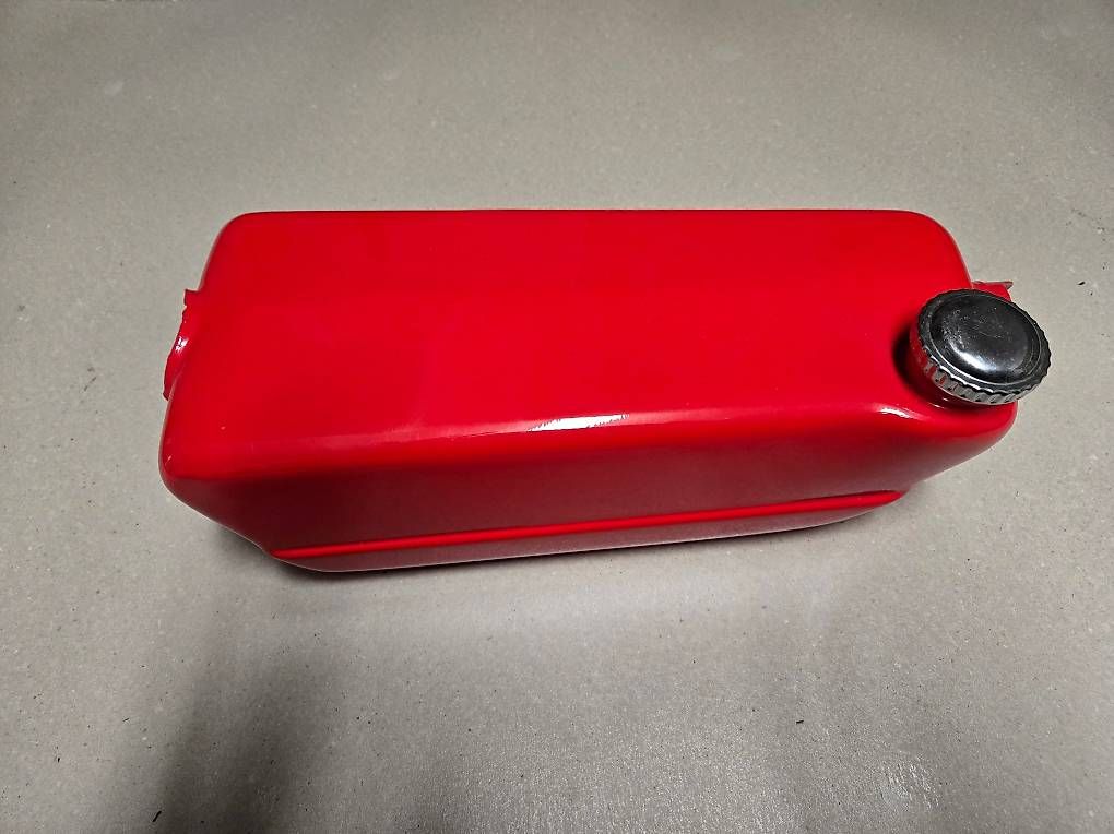 Fantic Mofa-Ersatzteile: Fantic Issimo Tank 310/311 – Gebraucht aus Kerzers von Issimo-Center