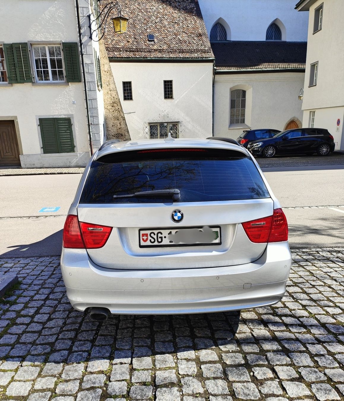 BMW Autos: BMW 320 DIESEL X DRIVE, FACELIFT, AHK – Gebraucht aus Wil SG von ciciii 2