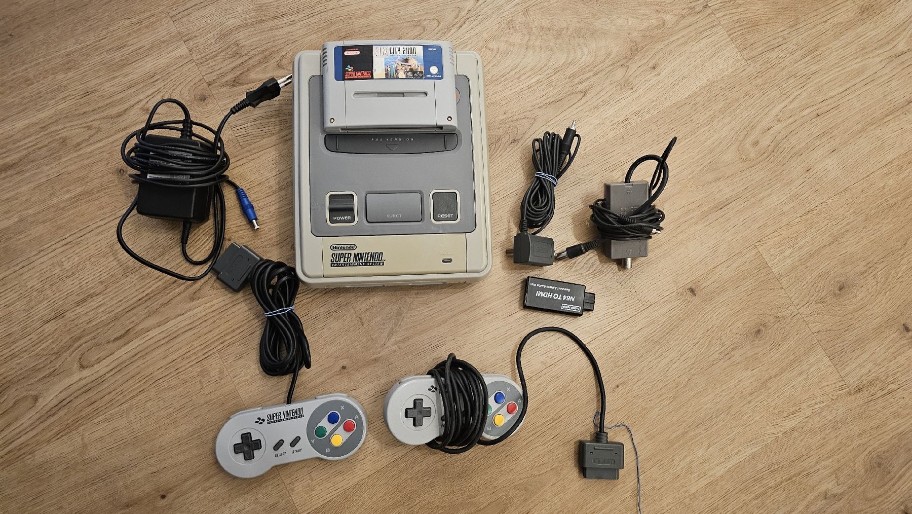 Nintendo Console: Super Nintendo mit SimCity 2000 – Usato da recherswil venduto da R_M_R