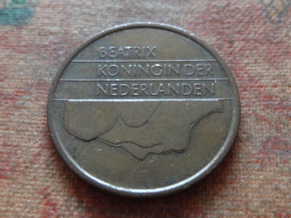 Tutti le monete: PAYS-BAS  Nederland  5  Cent  1996 – Usato da Romanel-sur-Lausanne venduto da Swift13 1