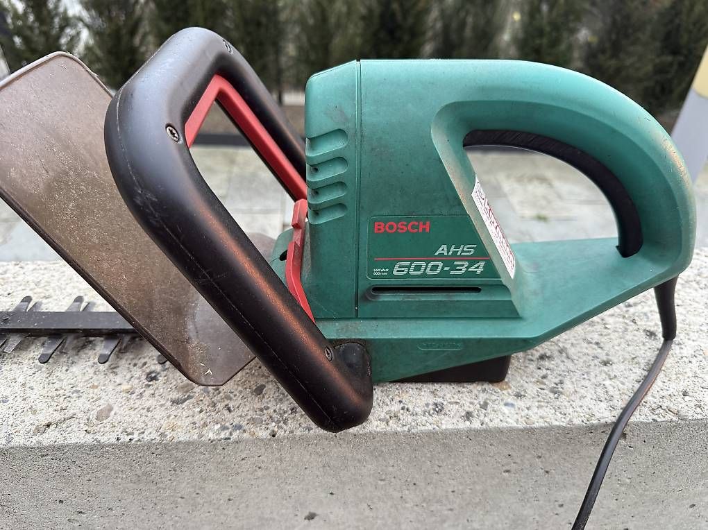 Tutti gli attrezzi: Heckenschere Bosch AHS 600-34 – Usato da Sursee venduto da Guss68 3
