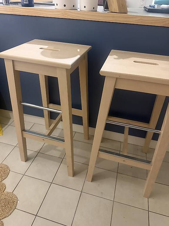 Hocker: Zwei Barhocker – Gebraucht aus Therwil von massimo_gino 1
