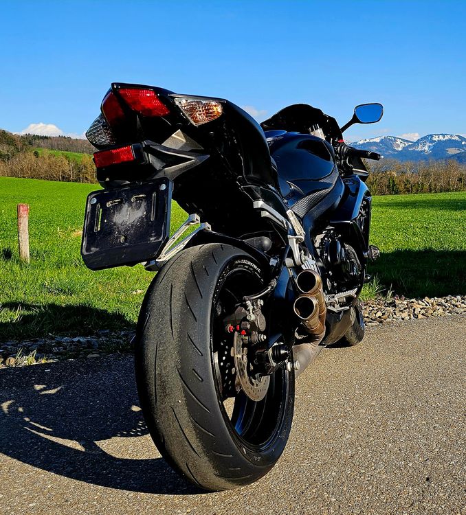 Suzuki Strada: SUZUKI GSX-R 600 K8 – Usato da Ecoteaux venduto da Kevin_J 1