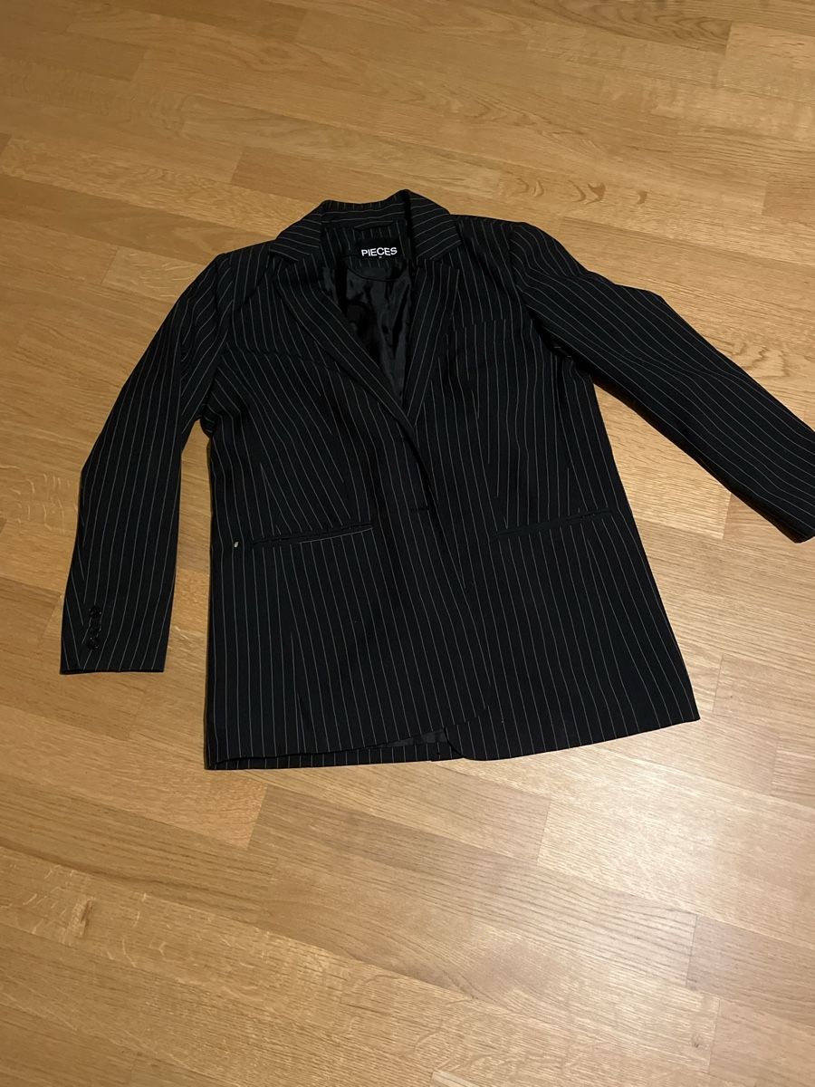 Giacche: Blazer – Nuovo (secondo la descrizione) da Winterthur venduto da Gape1