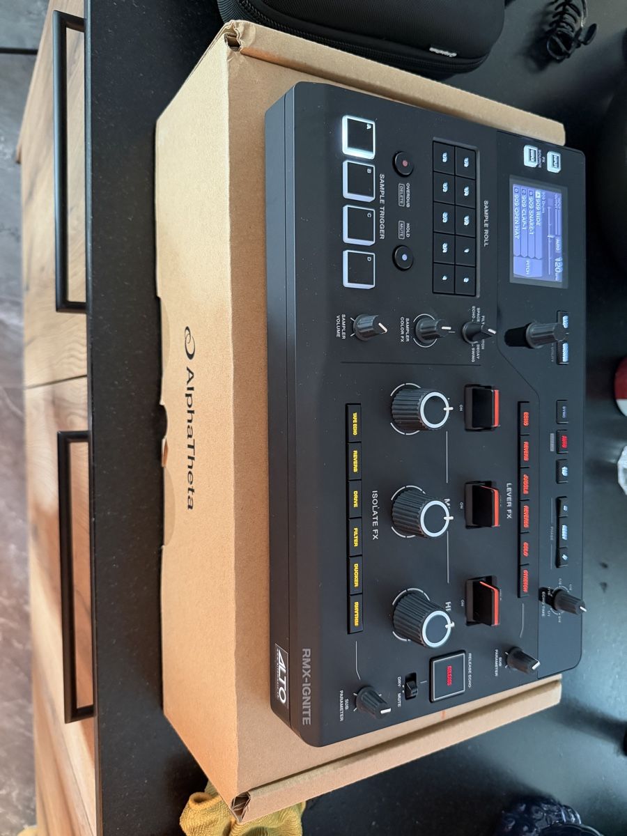 Pioneer Console di mixaggio: Alphatheta RMX Ignite – Nuovo (secondo la descrizione) da Niederwil AG venduto da T.S.2.5 1