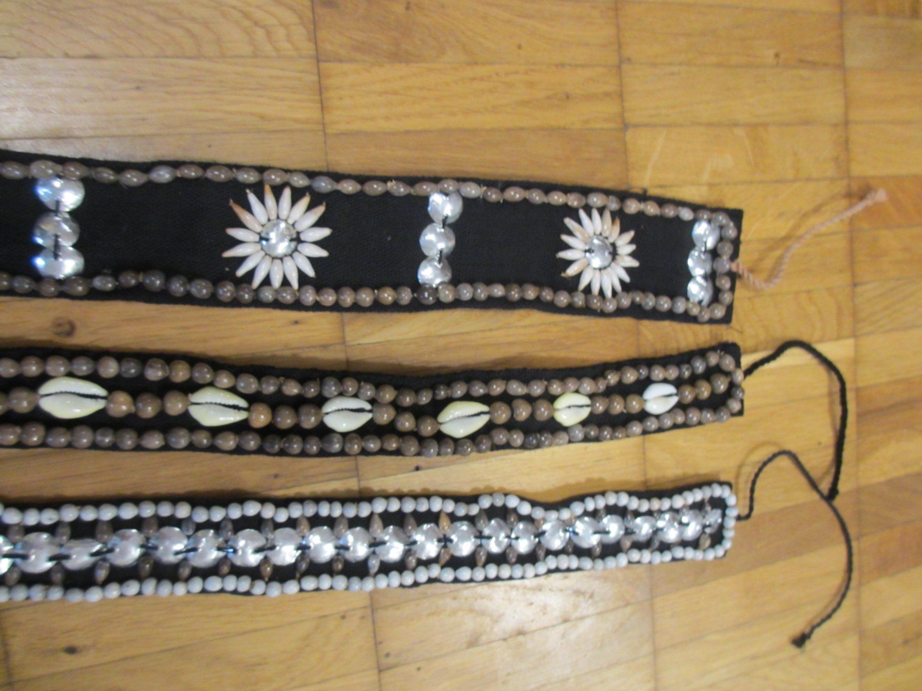 Cinture: 3 Stück Gürtel, Muscheln, neu – Nuovo (secondo la descrizione) da Herisau venduto da fan_h9qj 2