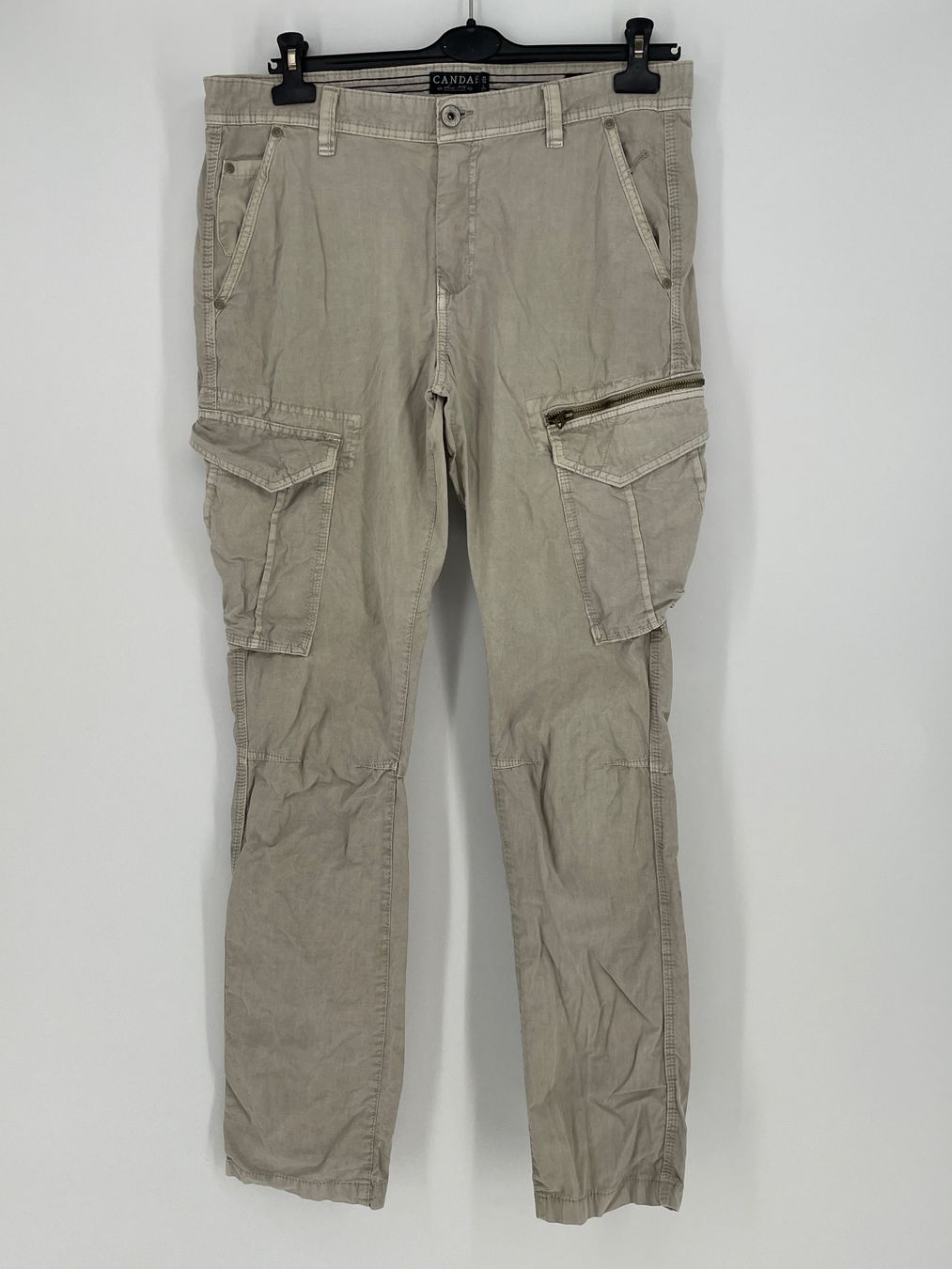 C&A Pantaloni: Herren Cargohose Gr. 36/34 Beige Canda C&A Regular Fit – Usato da Auenstein venduto da moin.